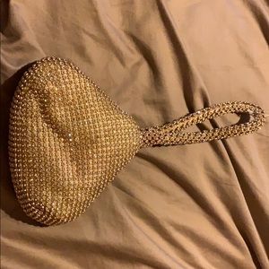 I DO NOT ACCEPT CHECKS!